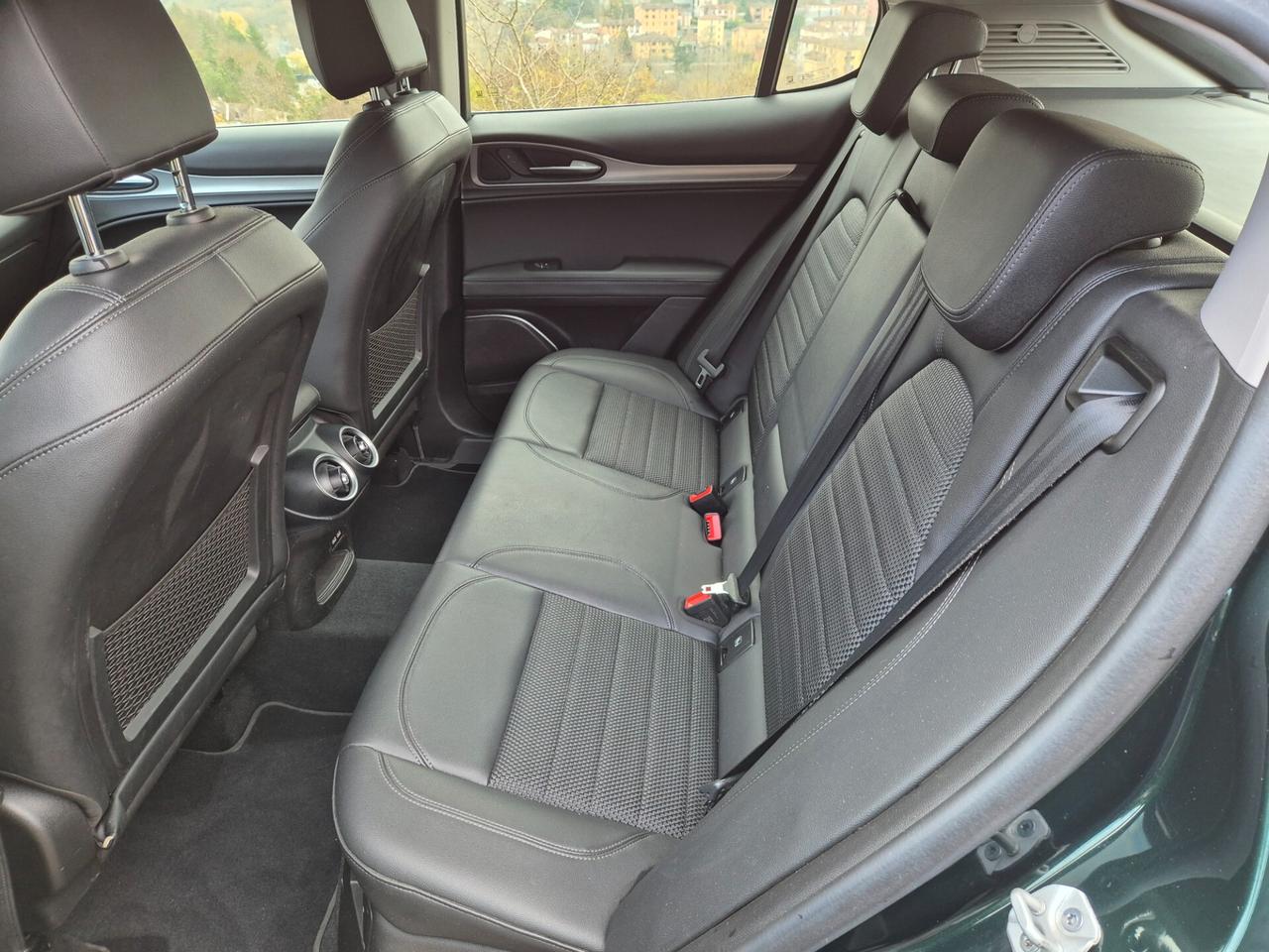 Alfa Romeo Stelvio 2.2 Turbodiesel 190 CV AT8 Q4 Sprint