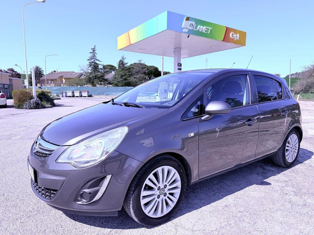 Opel Corsa 1.2 5 porte Ok neopatentati