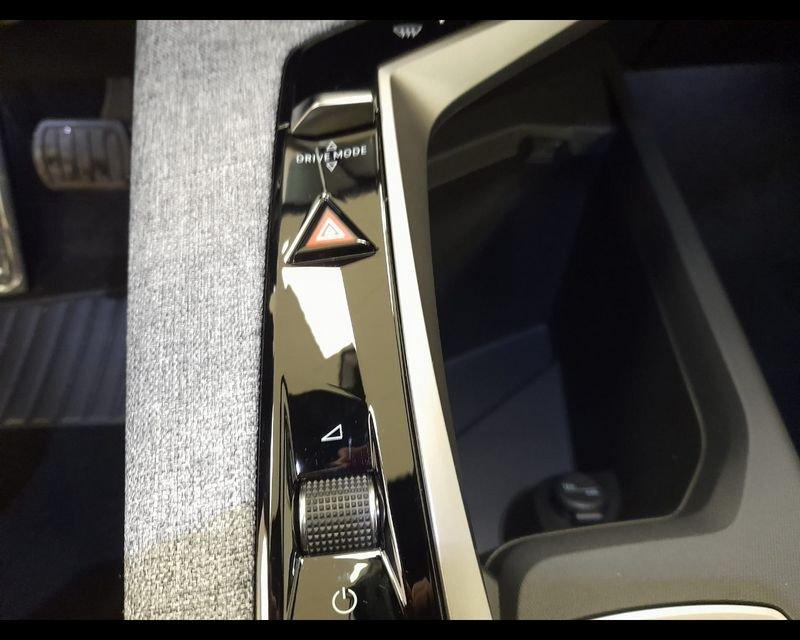 Peugeot 5008 Nuovo Hybrid 145 e-DCS6 ALLURE