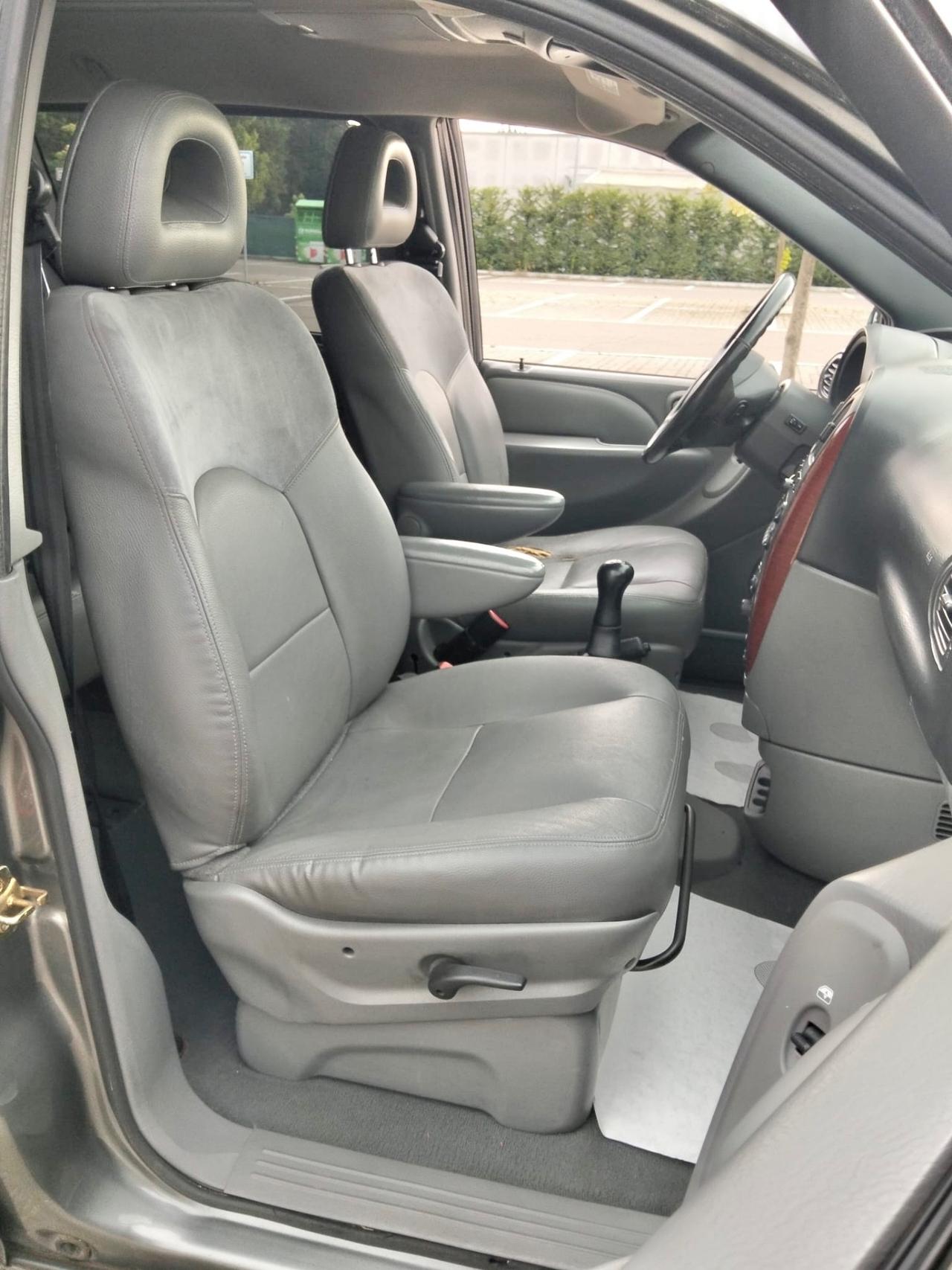 Chrysler Voyager 2.5 CRD 143Cv 7 Posti*Pelle*Cruise