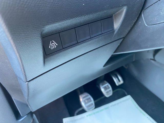 PEUGEOT 2008 PureTech 130 S&S GT Line