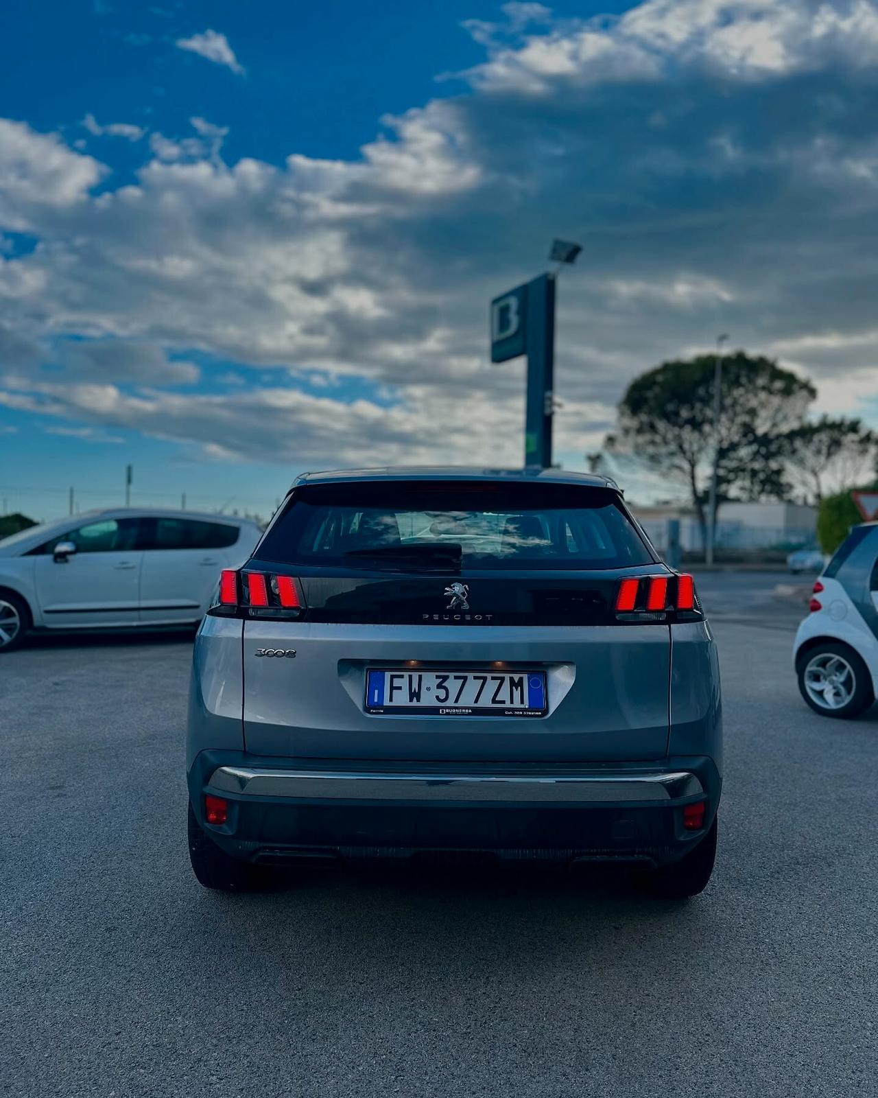 Peugeot 3008 BlueHDi 130 S&S Business
