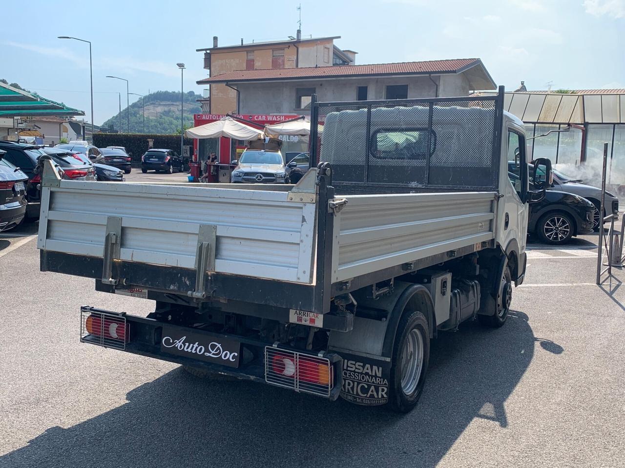 NISSAN NT400 35.13 RIBALTABILE POCHISSIMI KM!!