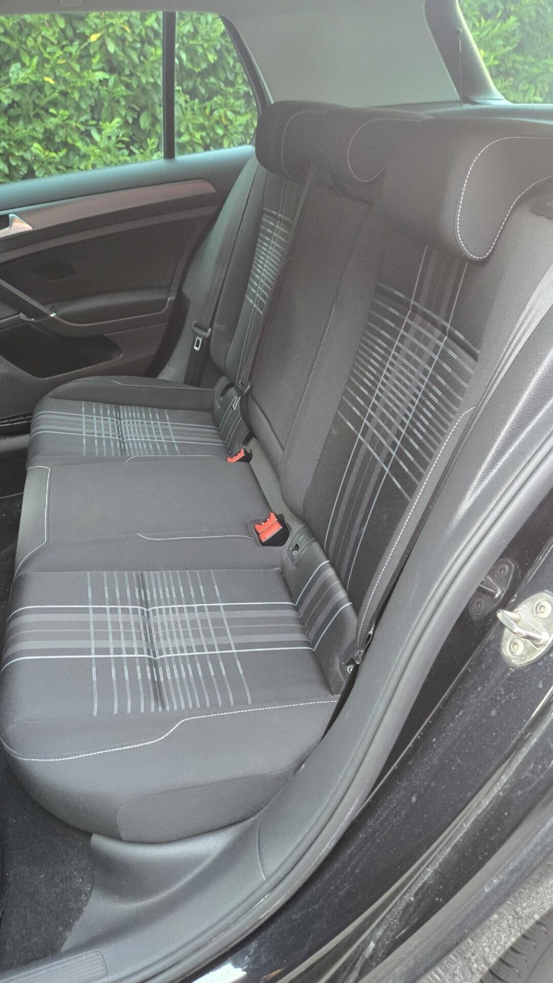 Volkswagen Golf 2.0 TDI 5p. Highline Lounge BlueMotion Technology