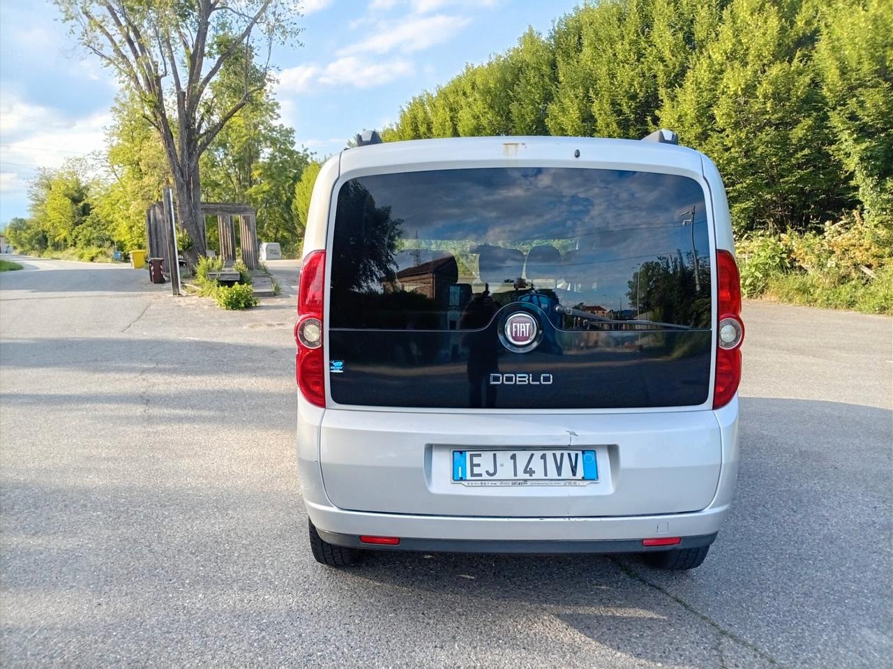 Fiat DDoblò 1.6 MJT 5 POSTI