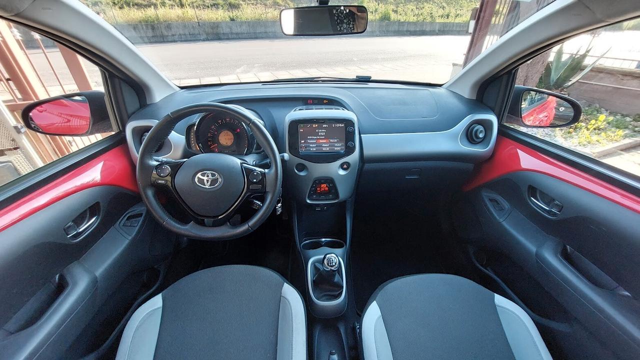 Toyota Aygo 1.0 VVT-i 69 CV 5 porte 2017