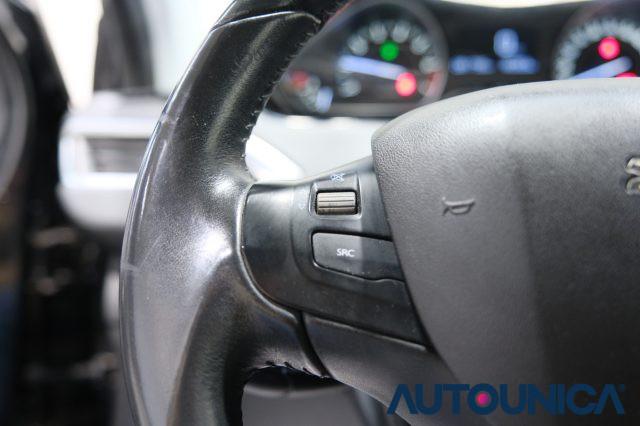 PEUGEOT 2008 PURETECH 82 S&S ALLURE NEOPATENTATI