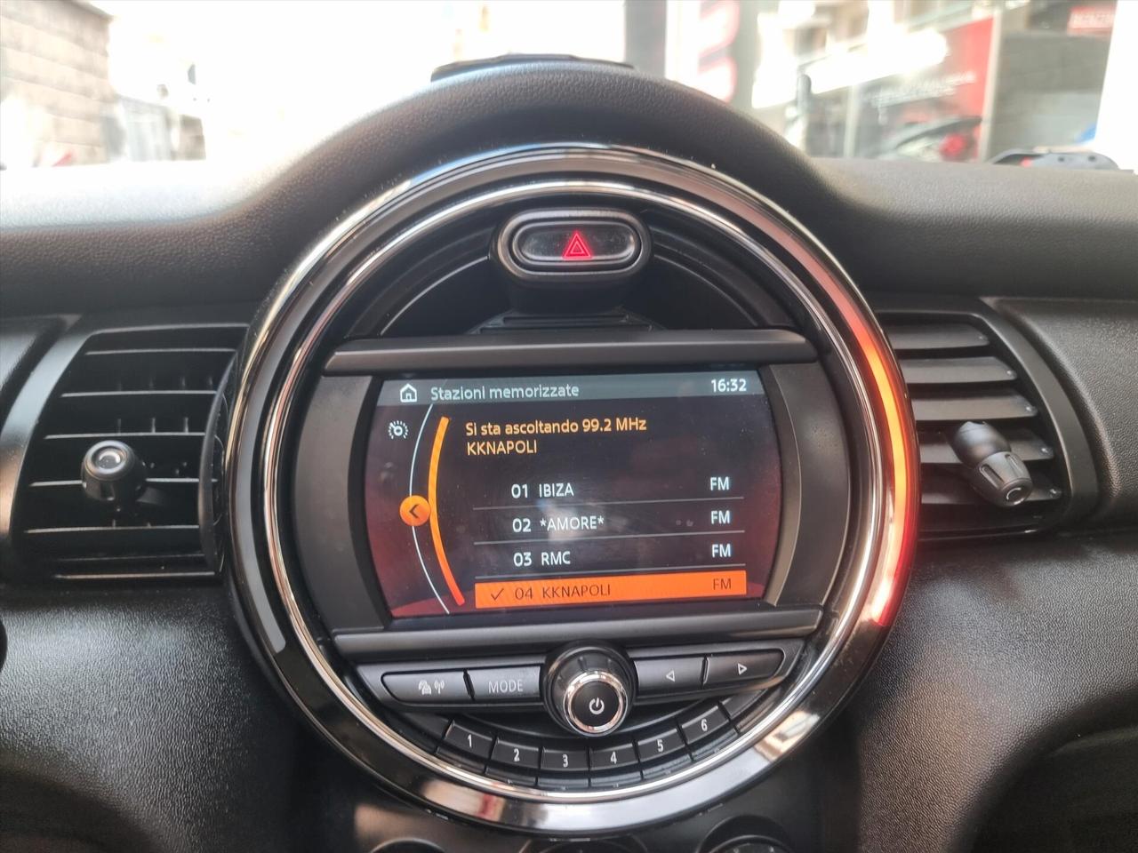 Mini 1.5 One 75 CV X NEO PATENTATI TETTO APIRBILE