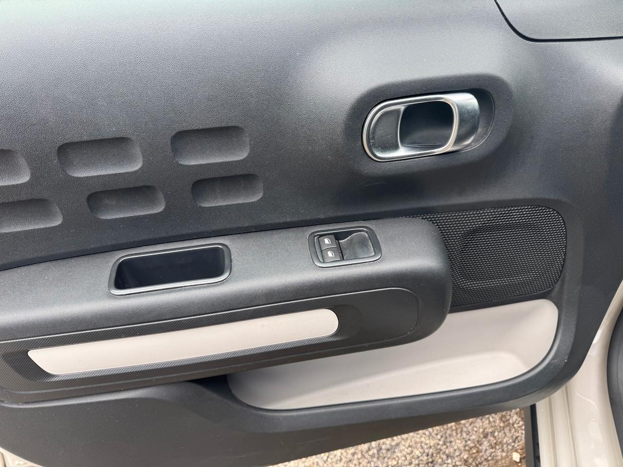 Citroen C3 1.2cc PureTech 83cv S&S C-Series