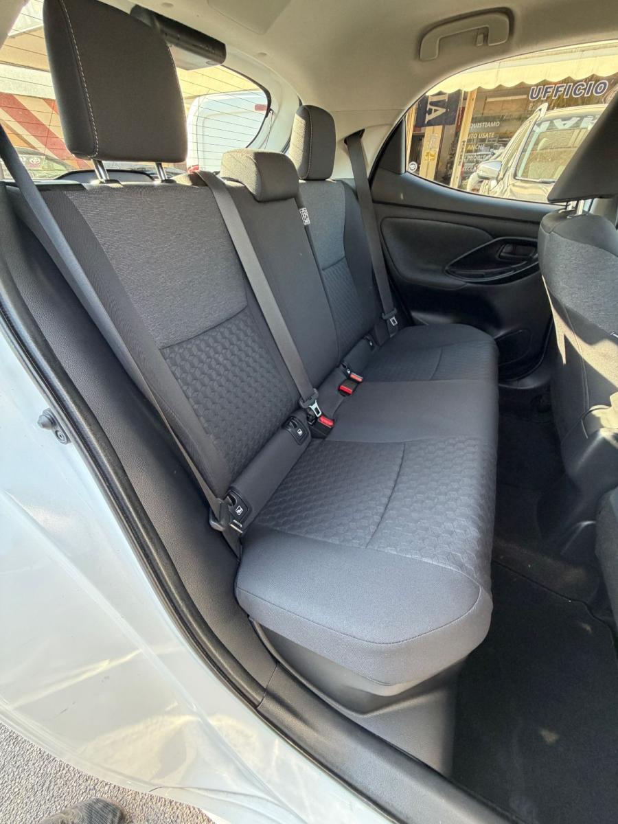 TOYOTA - Yaris - 1.5 Hybrid 5p. E-CVT Trend