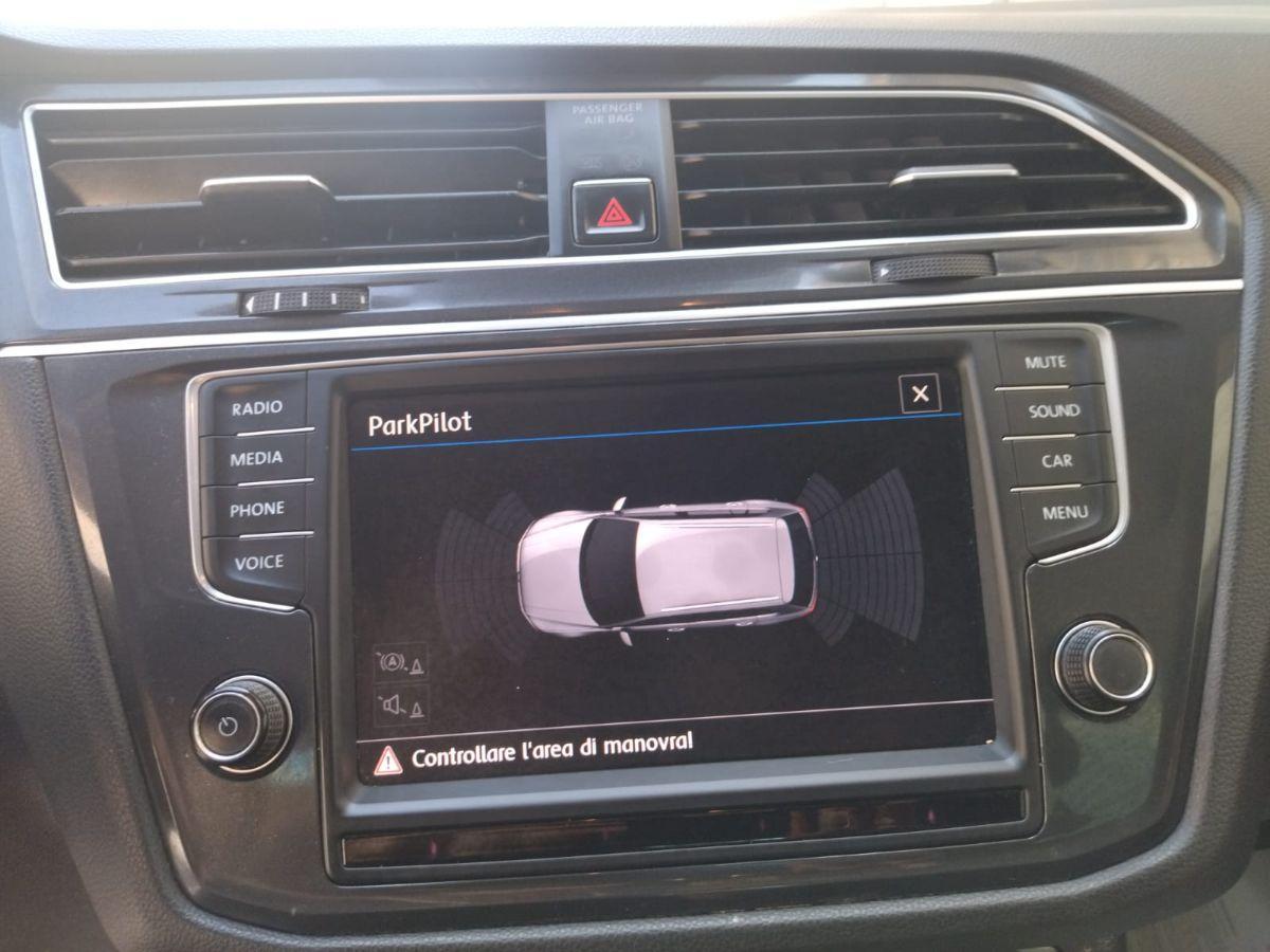 VOLKSWAGEN Tiguan 1.6 TDI Style - 2017