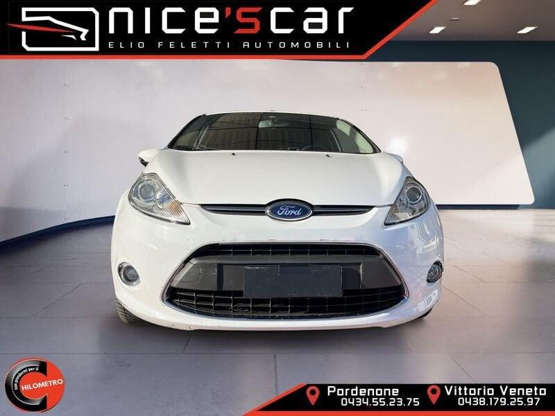Ford Fiesta 1.4 TDCi 70CV 5 porte Titanium