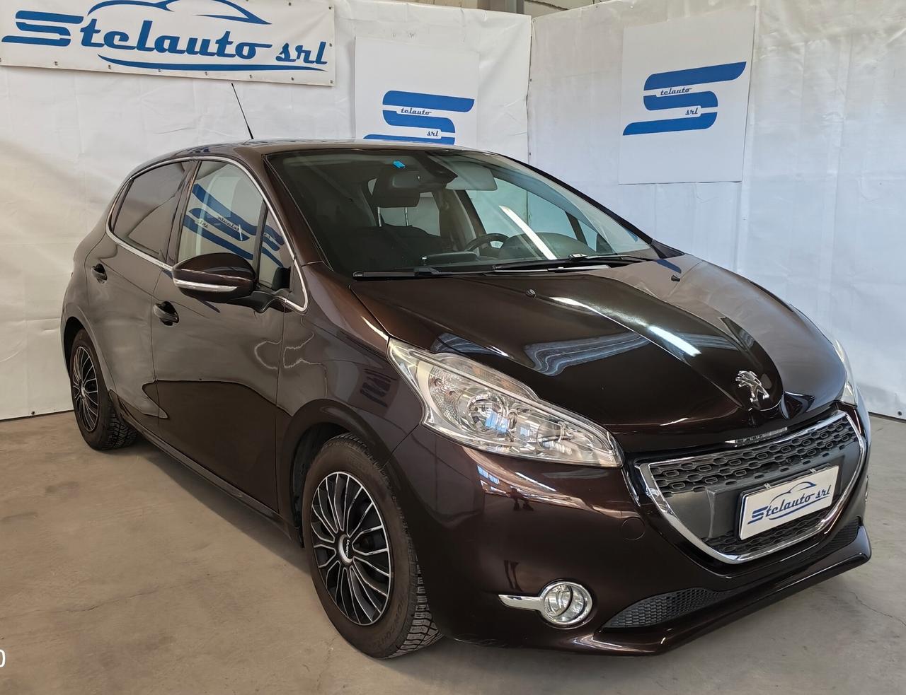 Peugeot 208 1.6 VTi 120 CV 5 porte Allure
