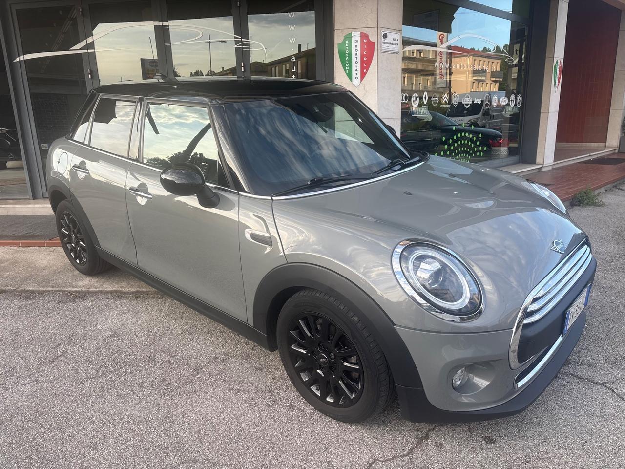 Mini 1.5 One D Baker Street 5 porte
