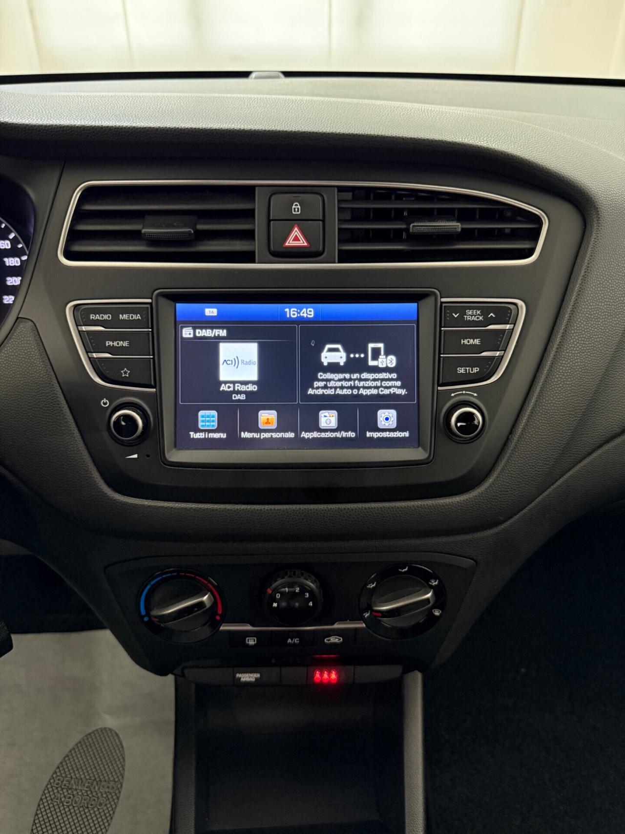 Hyundai i20 1.2 5 porte Econext Connectline