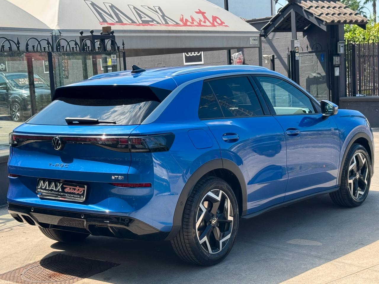 Volkswagen T-Roc 1.5 eTSI ACT 150 CV DSG R-Line PRONTA CONSEGNA