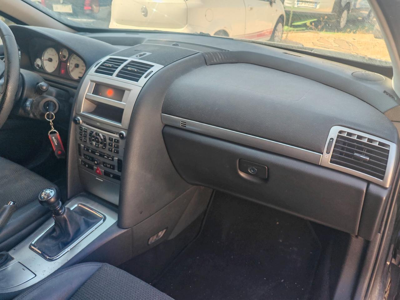 Peugeot 407 2.0 HDi SW Ciel Féline