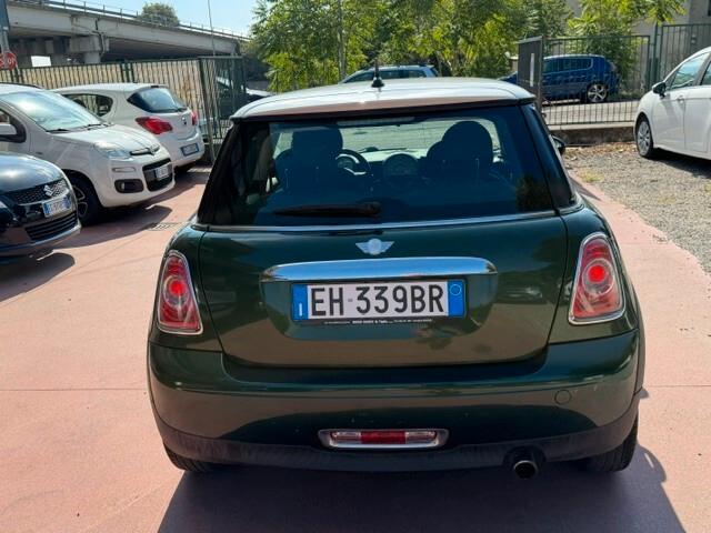 Mini 1.6 16V One (55kW)