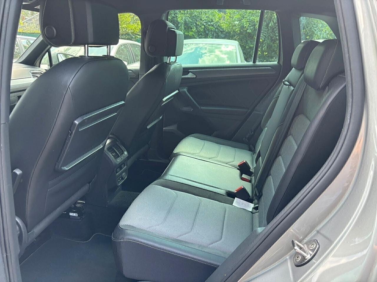 Volkswagen Tiguan 2.0 TDI 190cv DSG 4Motion R-line