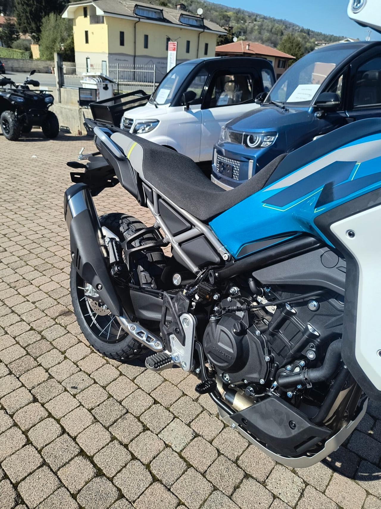 CFMOTO MT 450