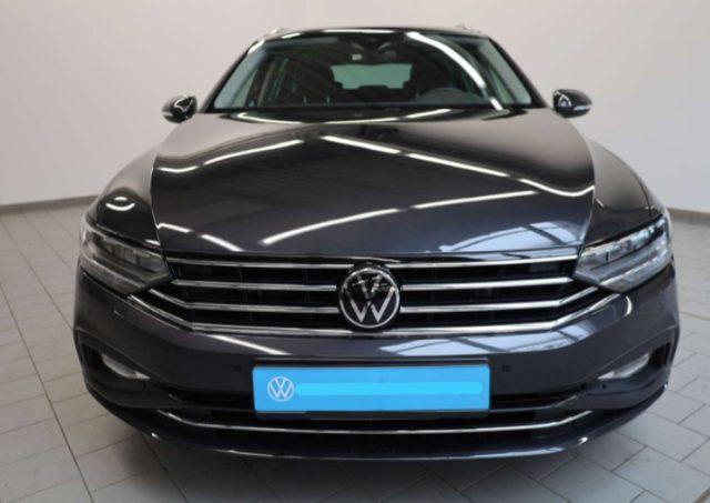 VOLKSWAGEN Passat Variant 2.0 TDI SCR EVO DSG Business N1 Autocarro