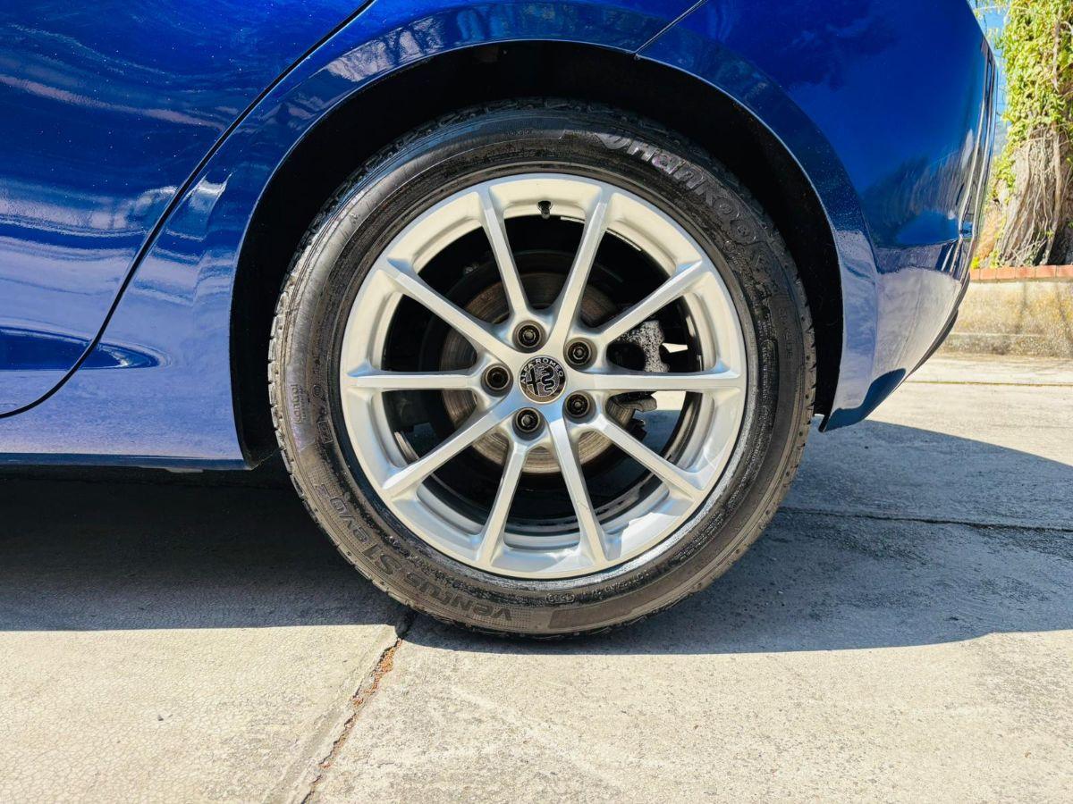 Alfa Romeo Giulietta 1.6 JTDm-2 105 cv Distinctive Facelift