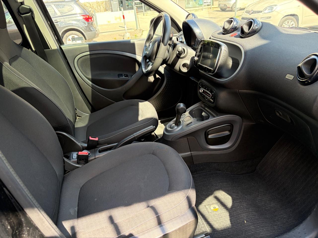 Smart ForFour 90 0.9 twinamic TURBO Superpassion