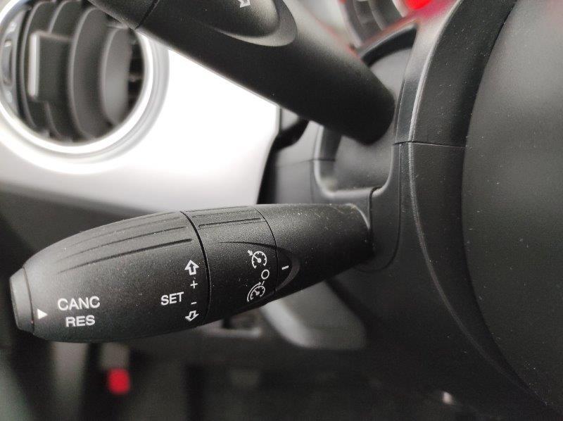 FIAT 500 (2015-->) - 500 1.0 Hybrid Connect