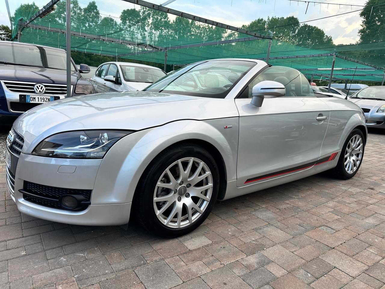 Audi TT Roadster 2.0 TFSI ADVANCED PLUS CABRIO
