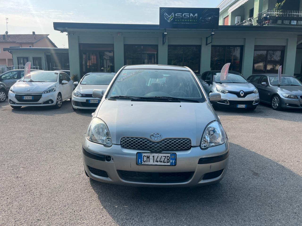 Toyota Yaris 1.0i 16V cat 5 porte