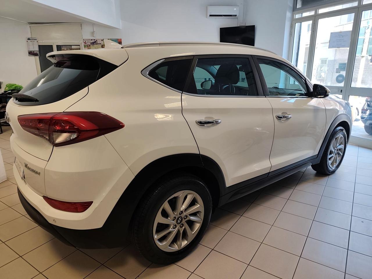 Hyundai Tucson 1.7 CRDi DCT XPossible