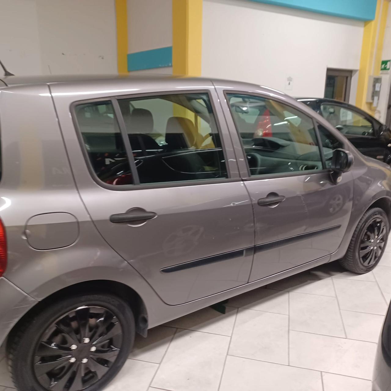 ECONOMICA MODUS 1.2 PER FAMIGLIA E NEOPATENTATI