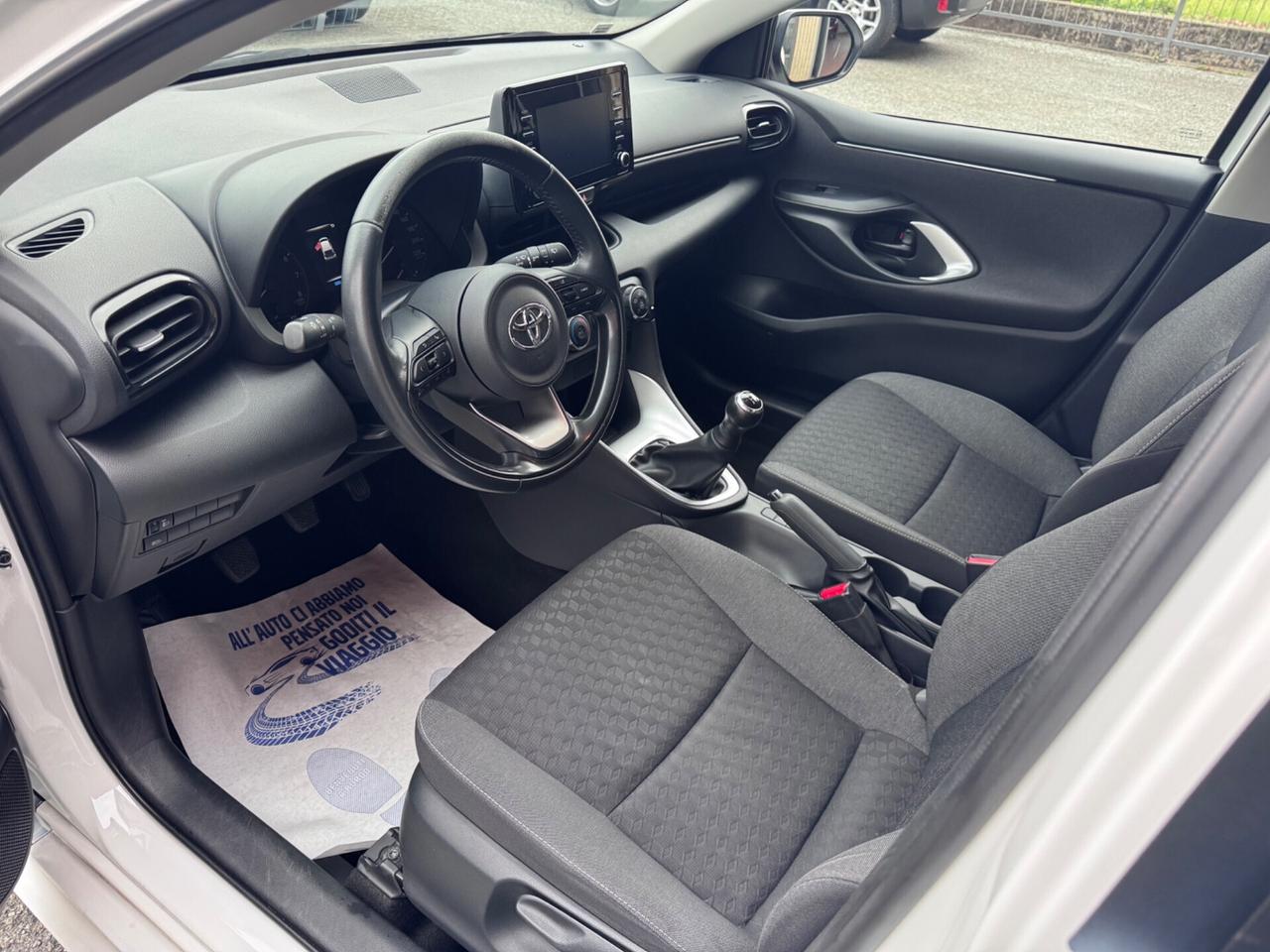 Toyota Yaris 1.0 5 porte Active