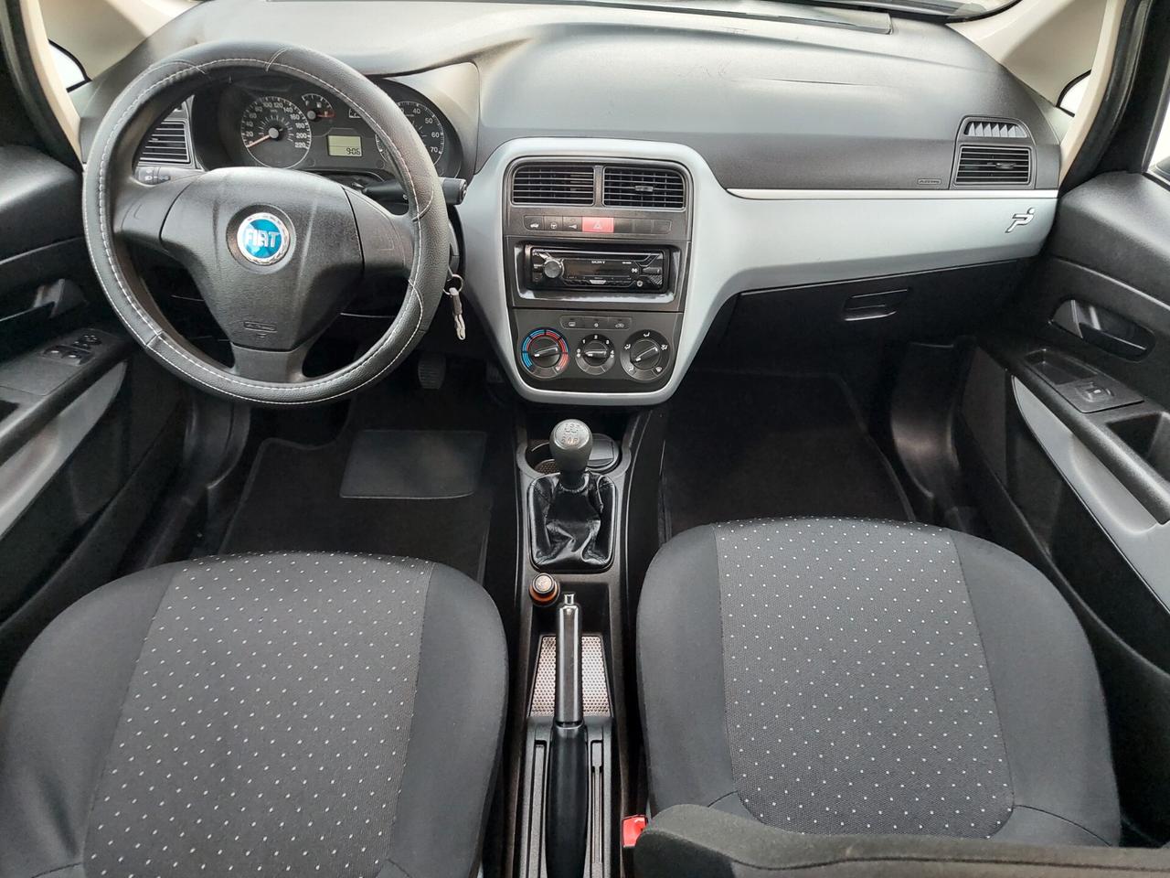 Fiat Grande Punto 1.3 MJT 75 CV 5 porte Dynamic