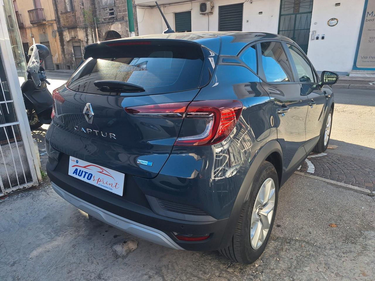 Renault Captur Mild Hybrid Intens