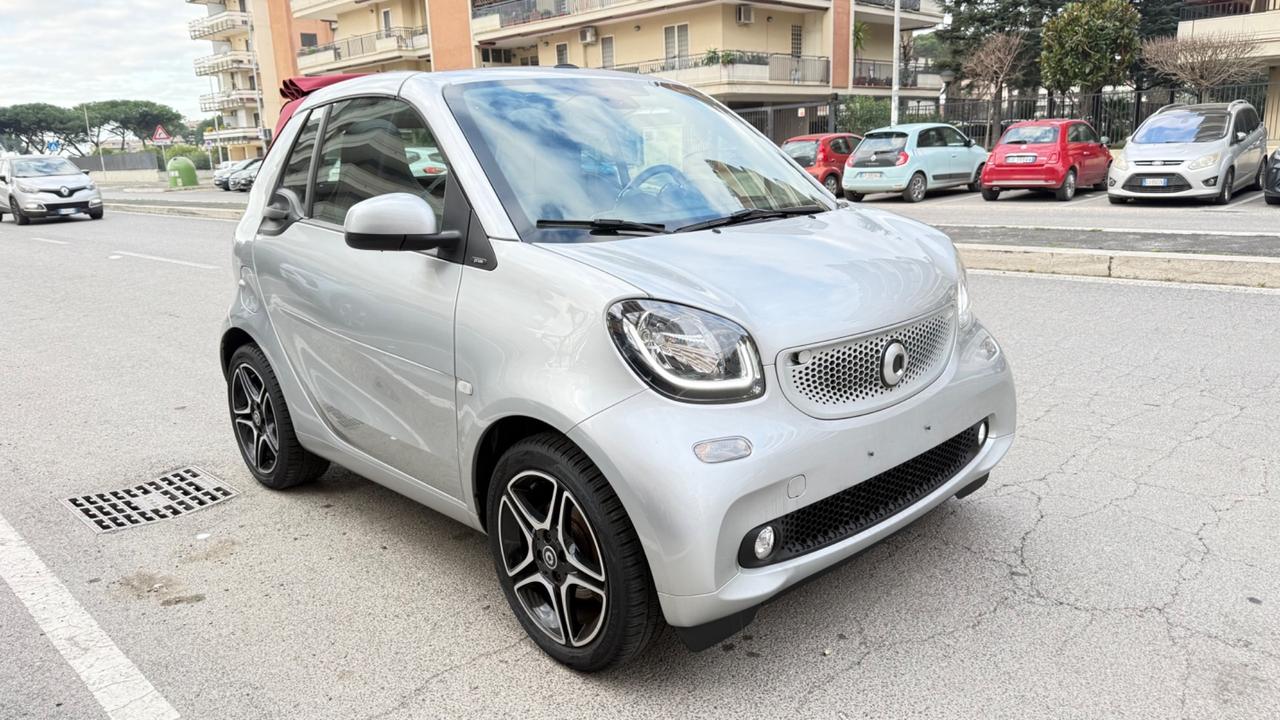 Smart ForTwo 90 0.9 T twinamic cabrio Prime LED NAVI KAMERA PDC PELLE CERCHI 16 PACK SPORT BLUETOOTH