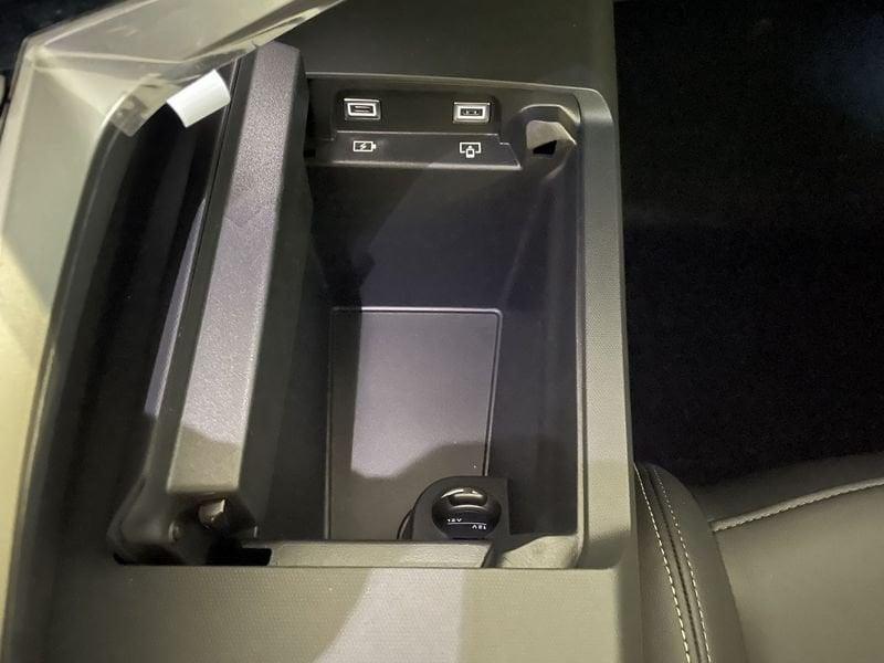 Peugeot 3008 3008 Hybrid 136 e-DCS 6 GT