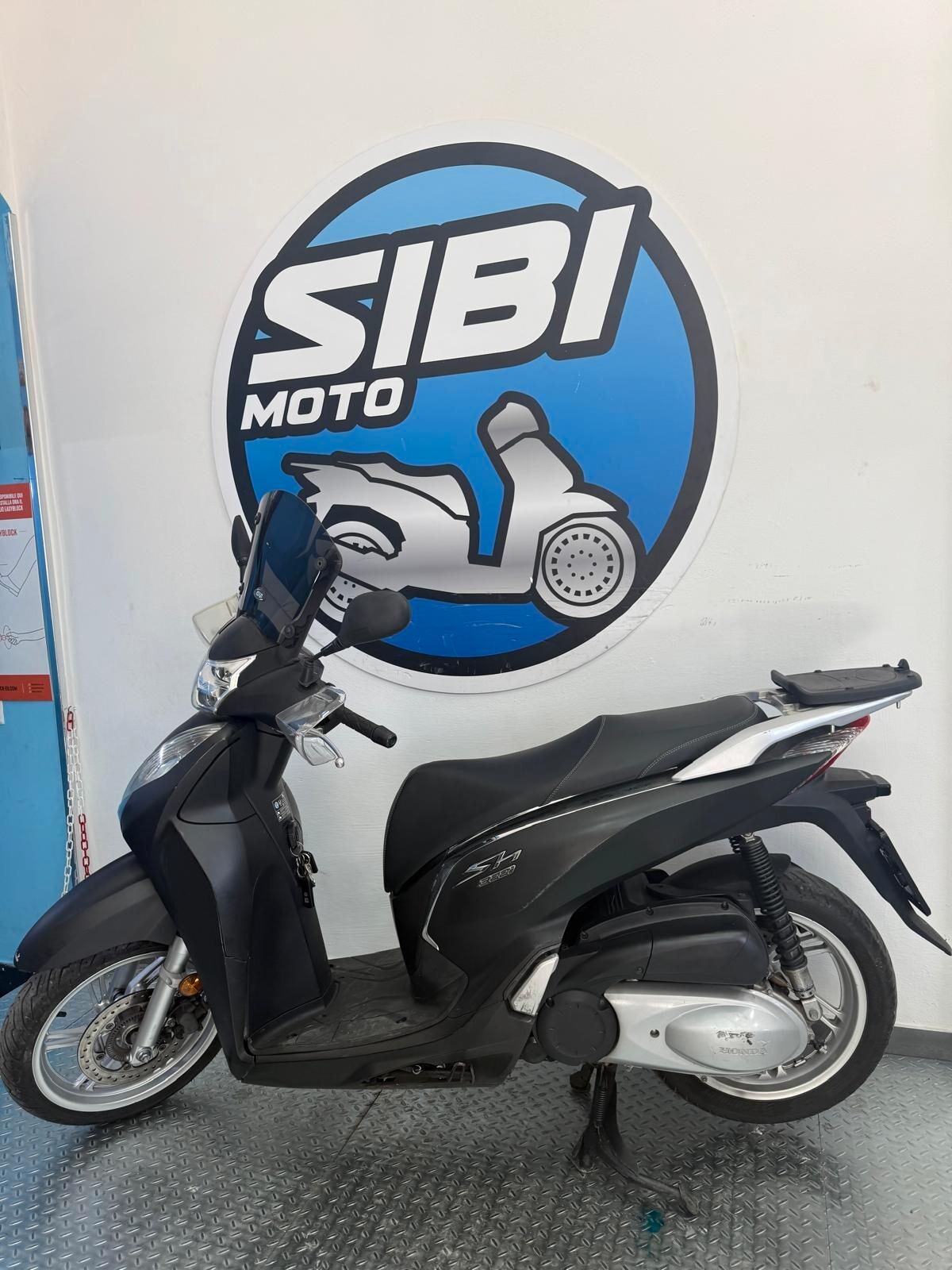 Honda SH 300
