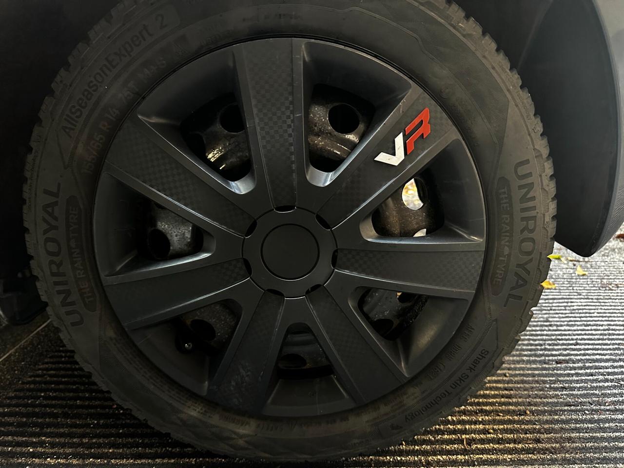 Toyota Aygo 1.0 12V VVT-i 5 porte Sound