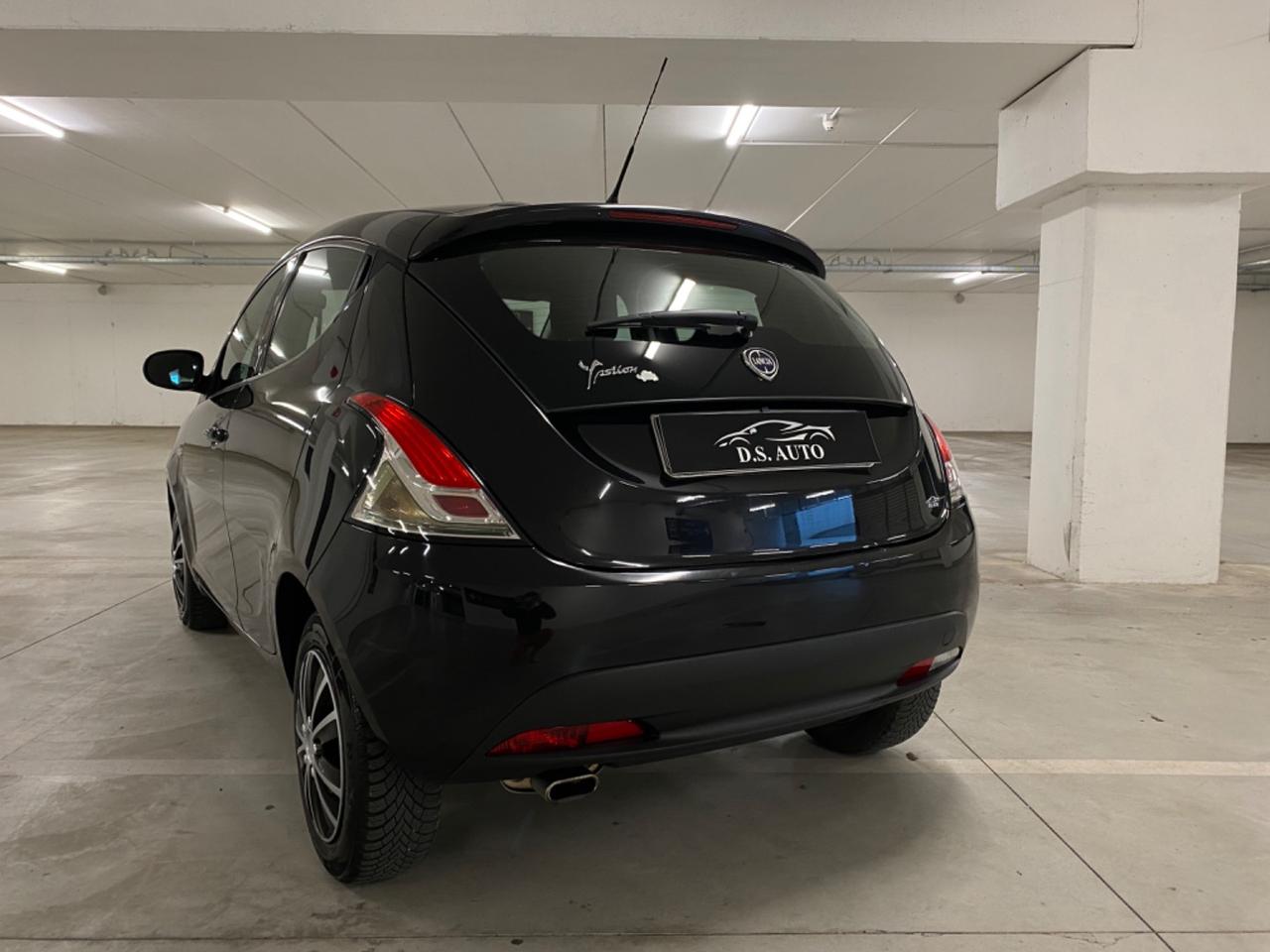 Lancia Ypsilon 1.3 MJT 95 CV ElefantinoOk Neopatentati