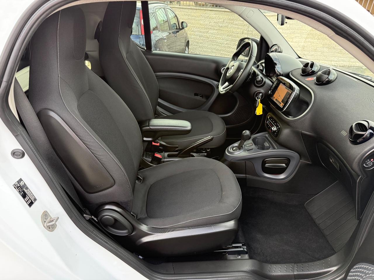SMART FORTWO 70 SUPERPASSION TWINAMIC