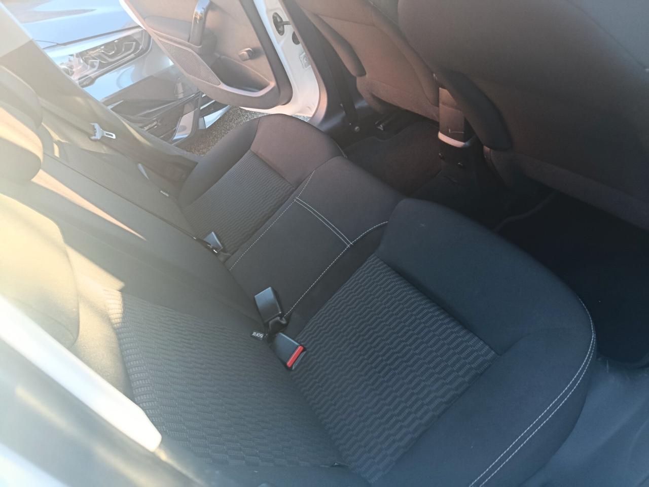 Peugeot 208 BlueHDi 75 3 porte Active