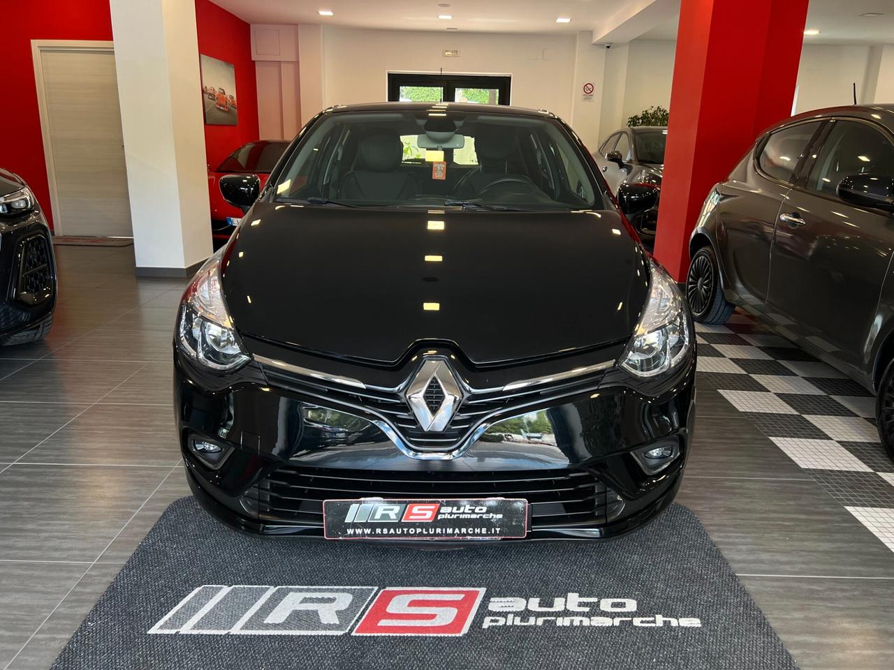Renault Clio dCi 8V 75 CV 5 porte Duel2