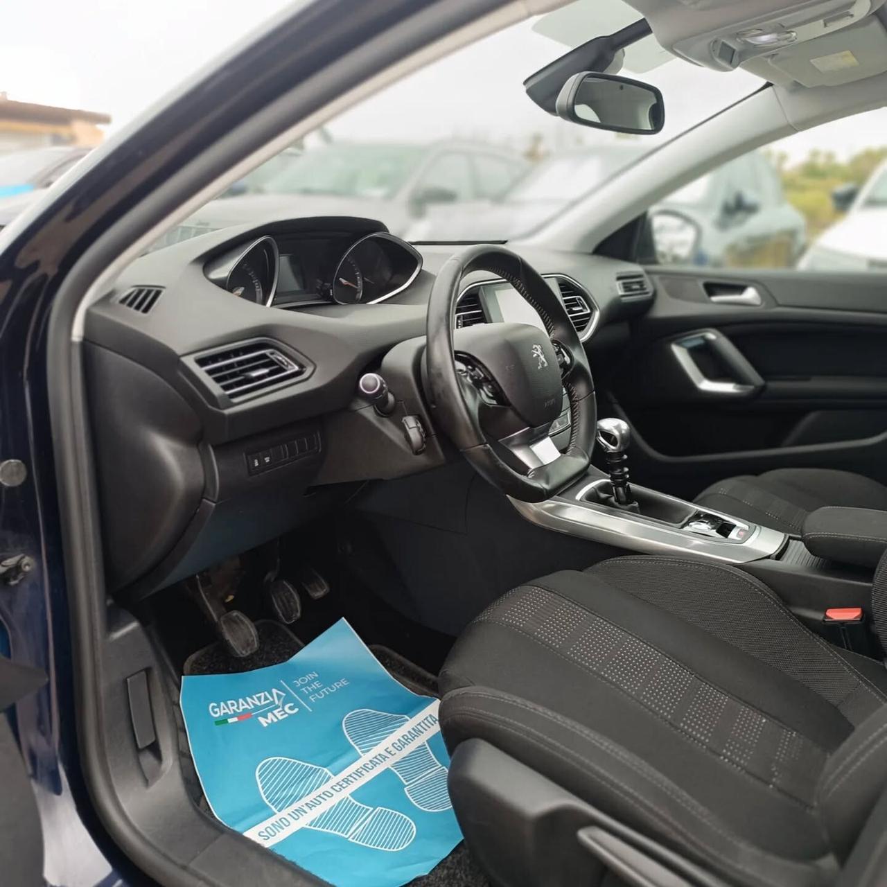Peugeot 308 1.6 e-HDi 115 CV Stop&Start Allure