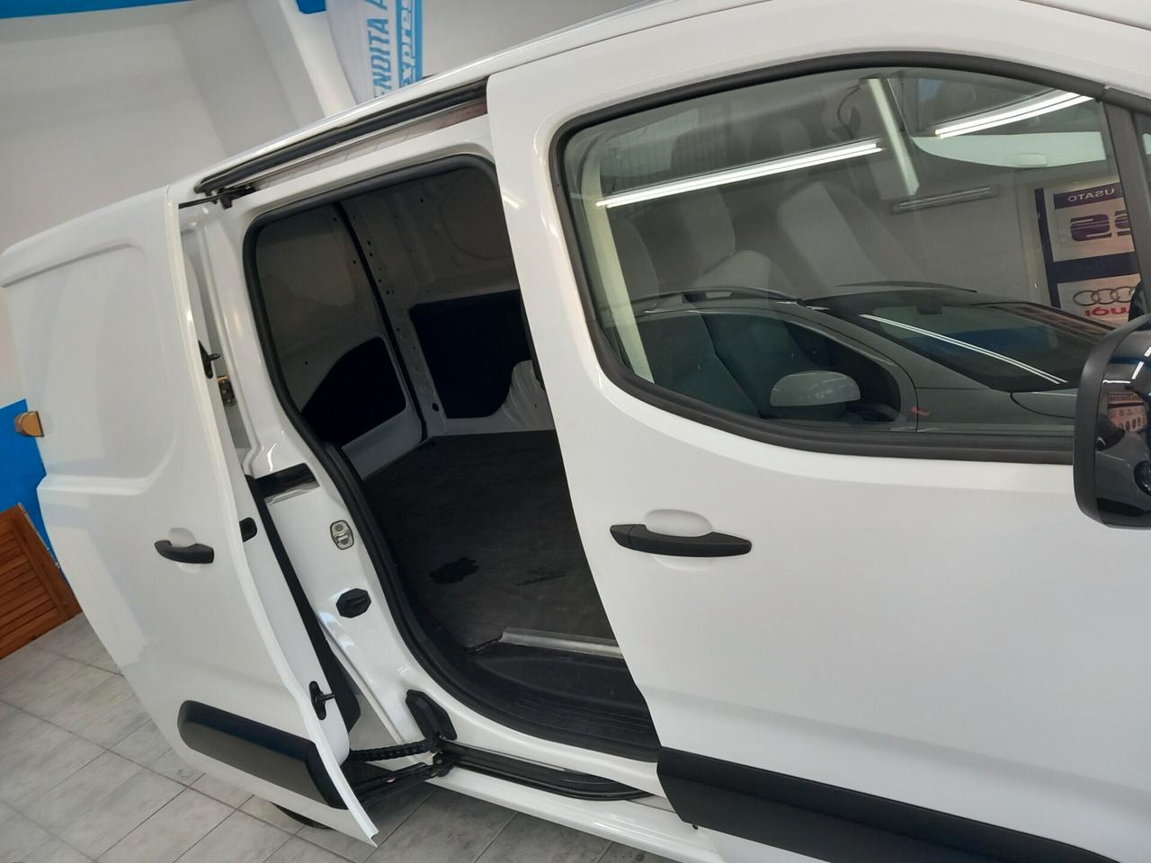 Toyota Proace City 1.5D anno 2022 74 mila km