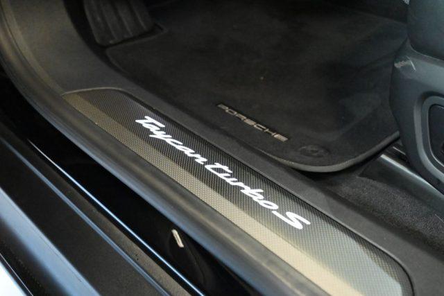 PORSCHE Taycan TURBO S 7461CV FULL DELL'IMPOSSIBILE LISTINO 245K!