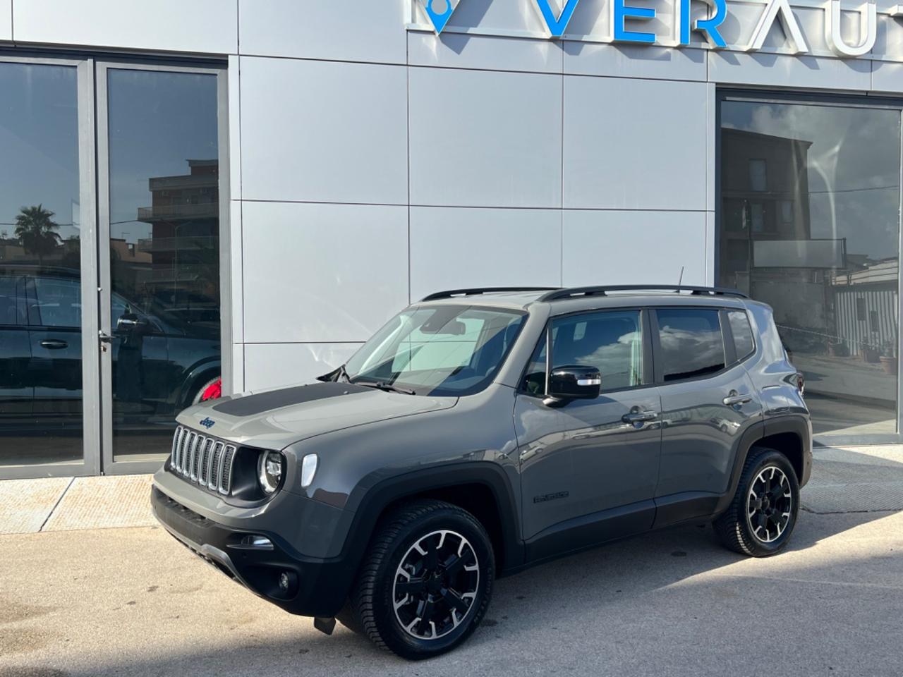 Jeep Renegade 1.3 t4 phev Upland Cross 4xe 240cv - SCONTO €14.450