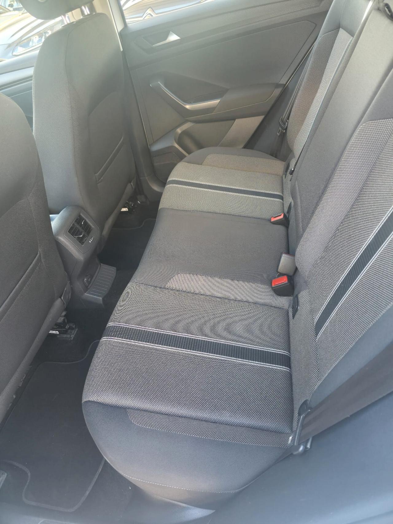 Volkswagen T-Roc 1.6 TDI SCR Style BlueMotion Technology