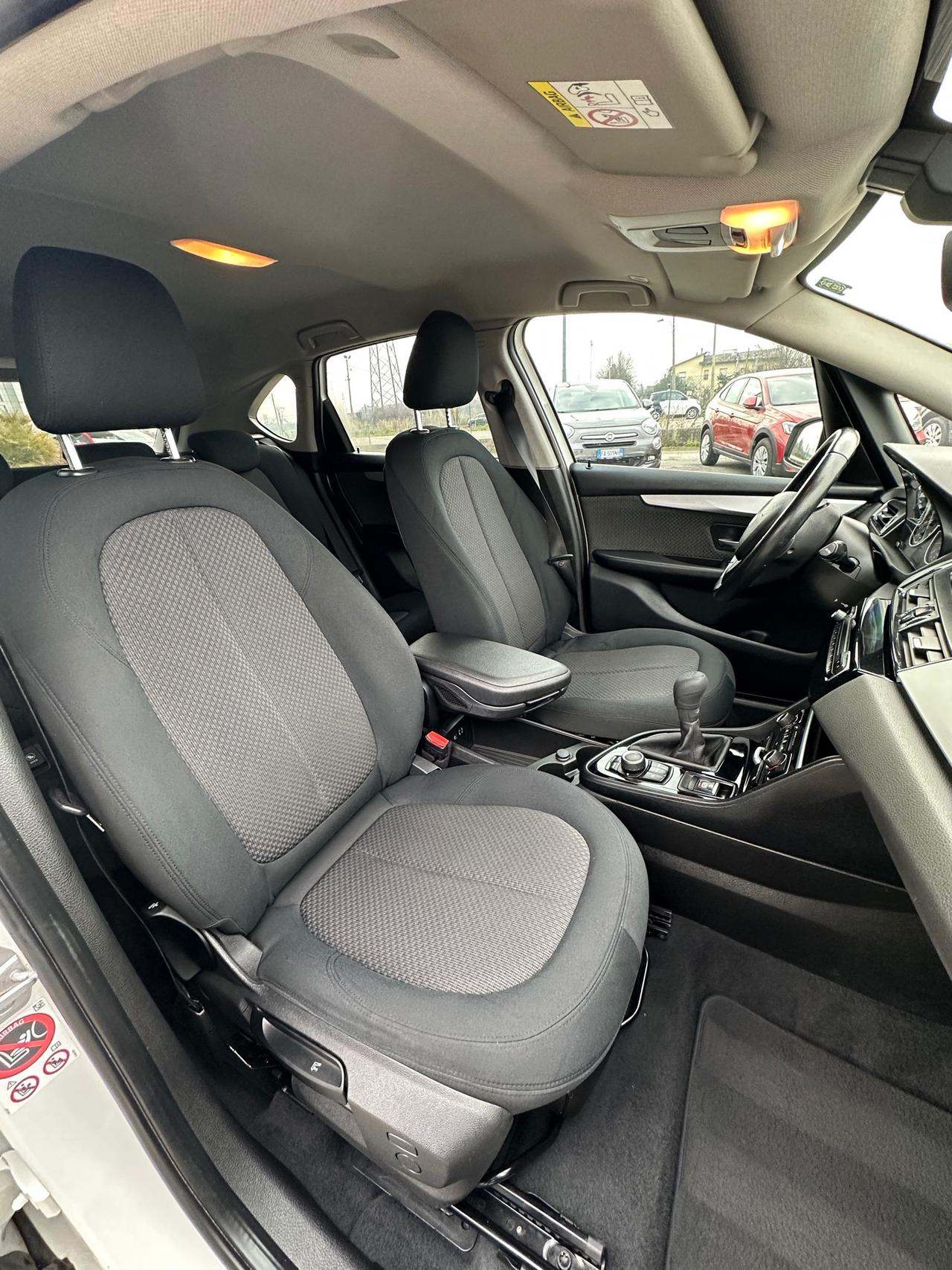 Bmw 216 218i Active Tourer Advantage - 2016