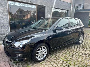 HYUNDAI i30 1.4 16V 109CV 5p. Active Special